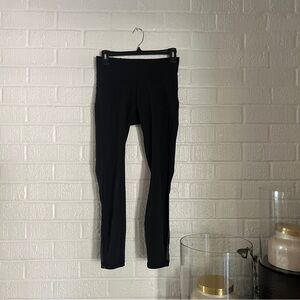 Lululemon black leggings size 6